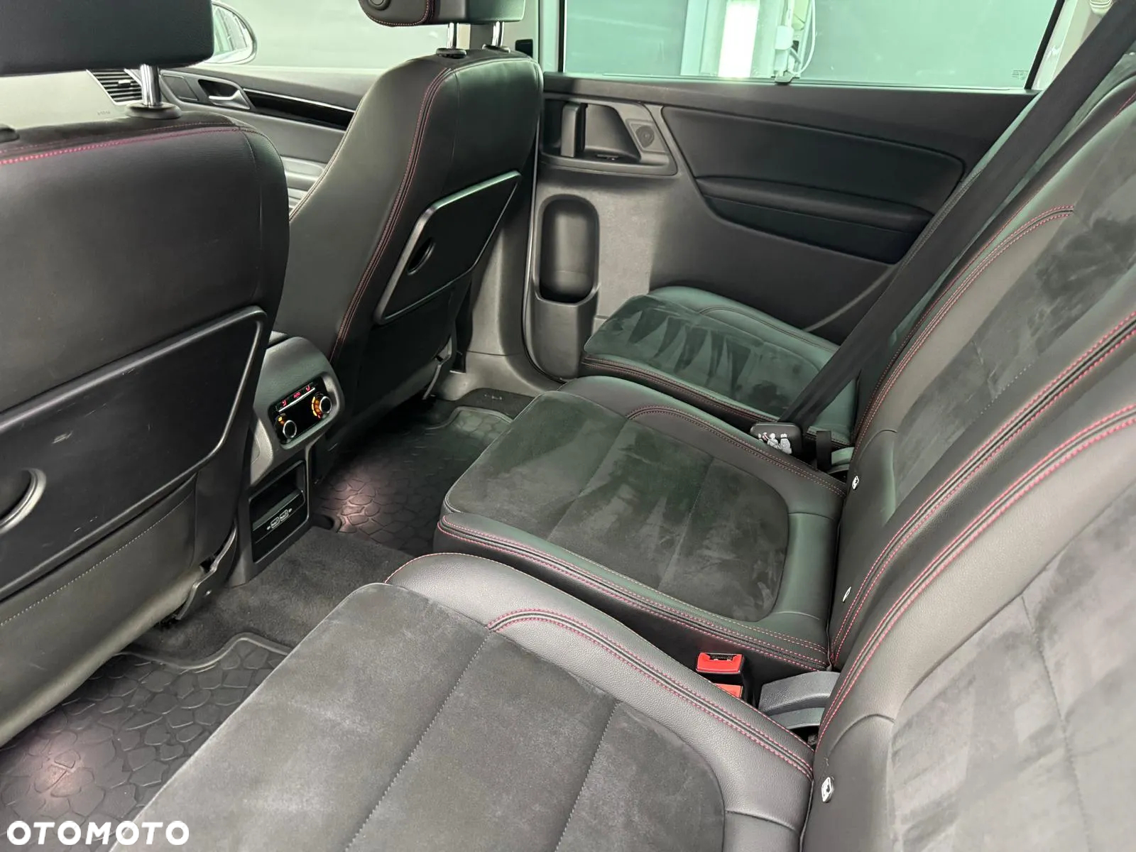 Seat Alhambra 2.0 TDI S&S 4Drive DSG FR-LINE - 29