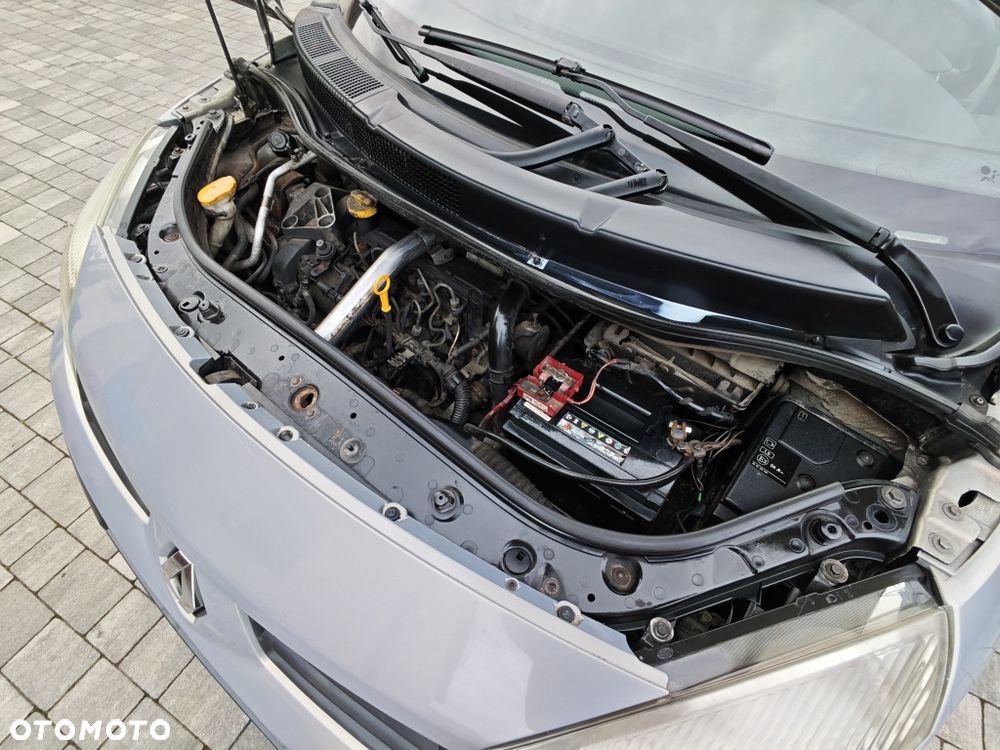 Renault Scenic - 8