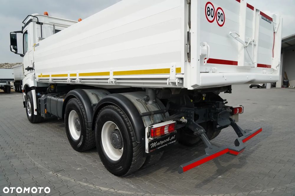 Mercedes-Benz AROCS 2658 / WYWROTKA 3 STRONNA / ŁADOWNOŚĆ 14 TON / ALUFELGI  / EURO 6 / - 18