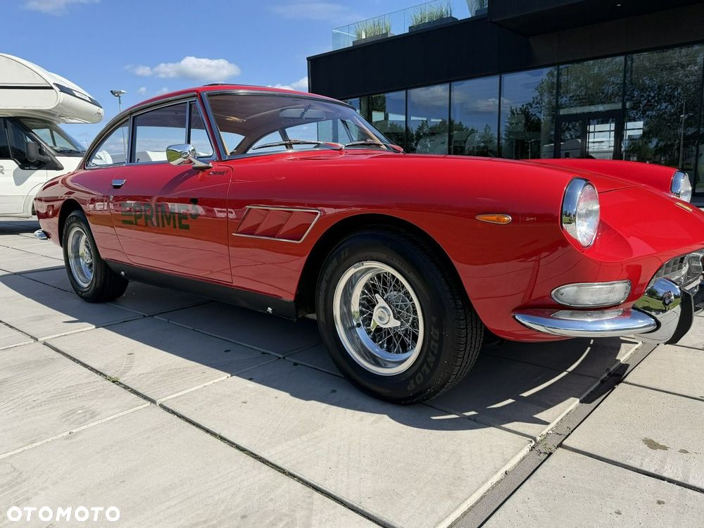 Ferrari 330 Gt 2+2 1967 photo 3