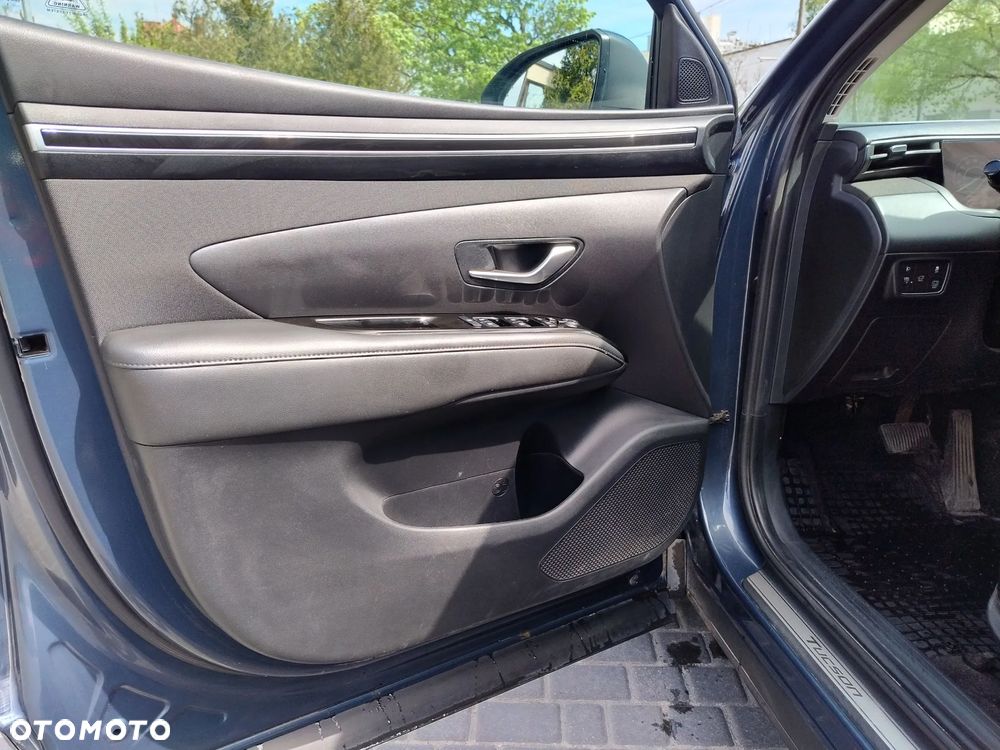 Hyundai Tucson 1.6 T-GDi HEV Executive 4WD - 10