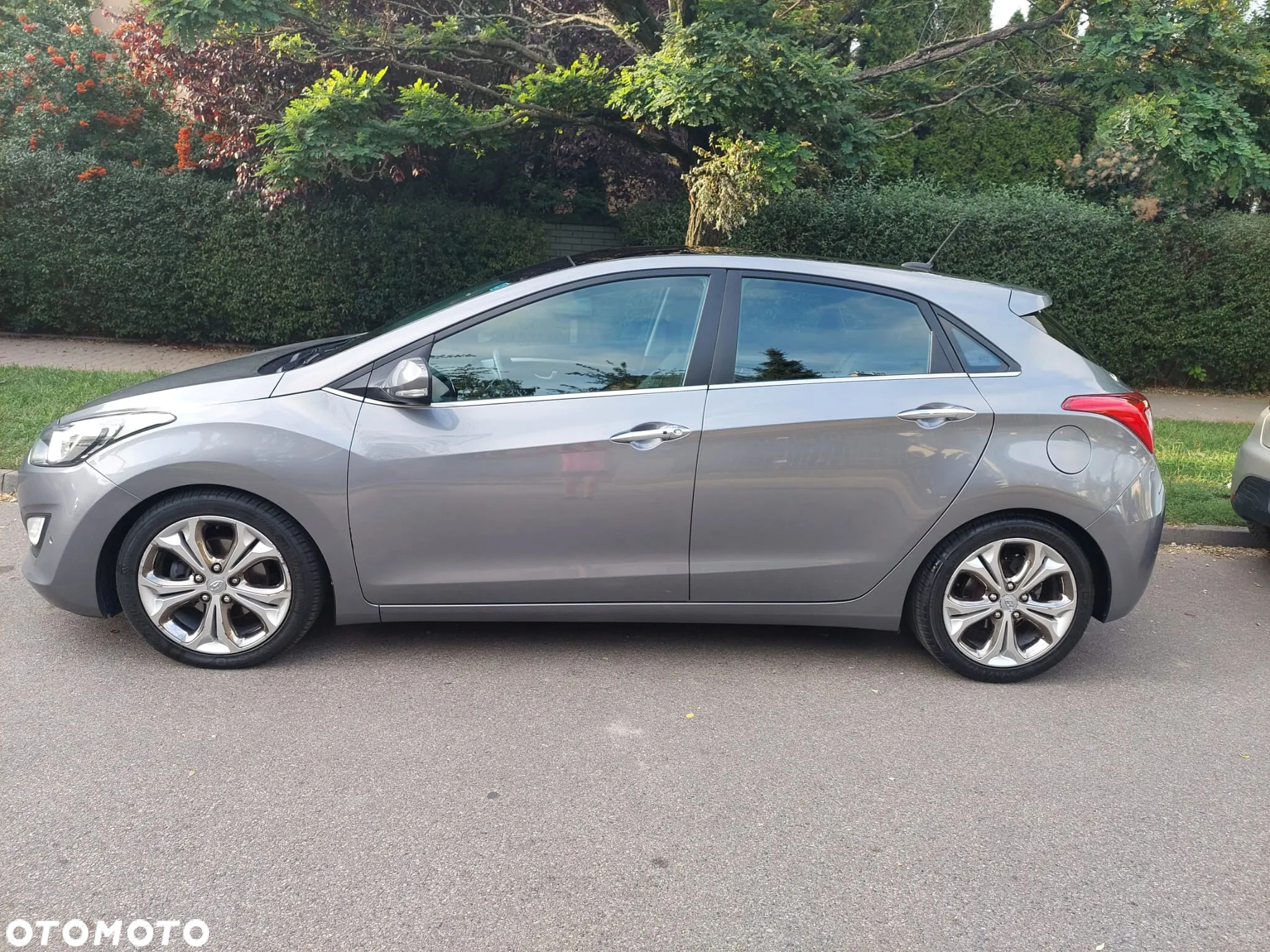 Hyundai i30 1.6 CRDi Premium - 4