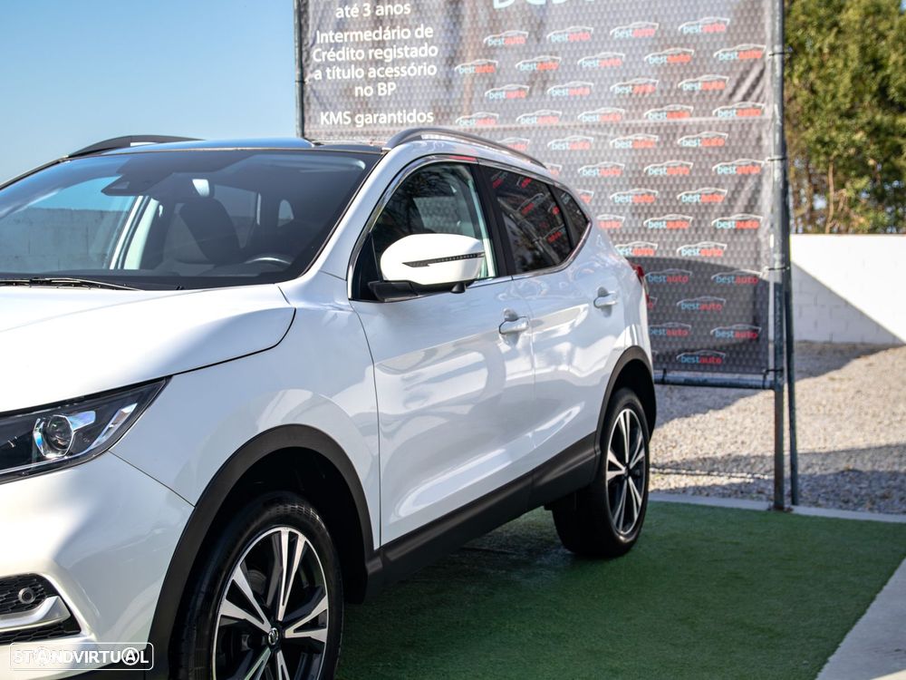 Nissan Qashqai 1.5 dCi N-Connecta J18 - 3