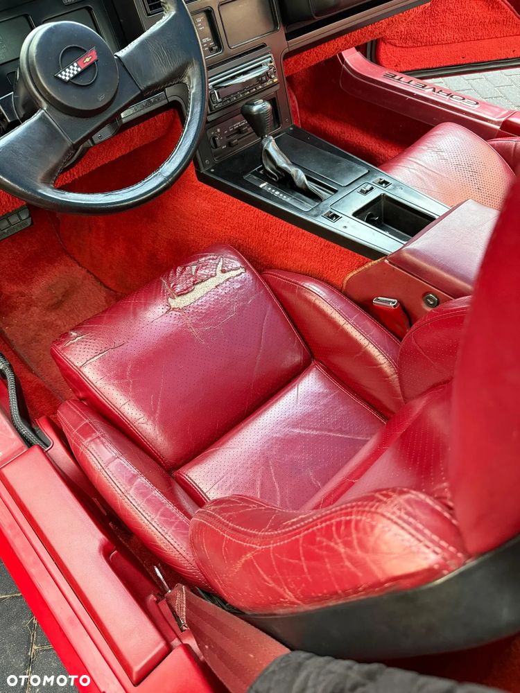 Chevrolet Corvette - 28