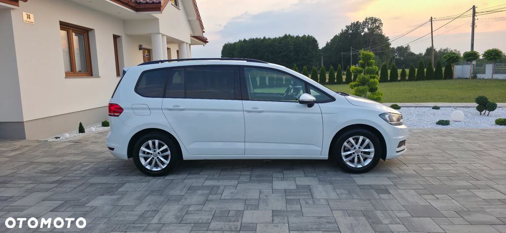 Volkswagen Touran 2.0 TDI BMT Active DSG - 4
