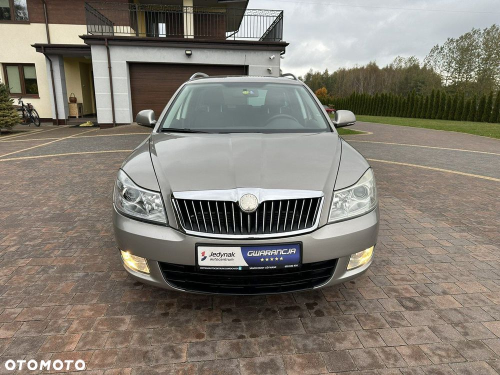 Skoda Octavia - 2