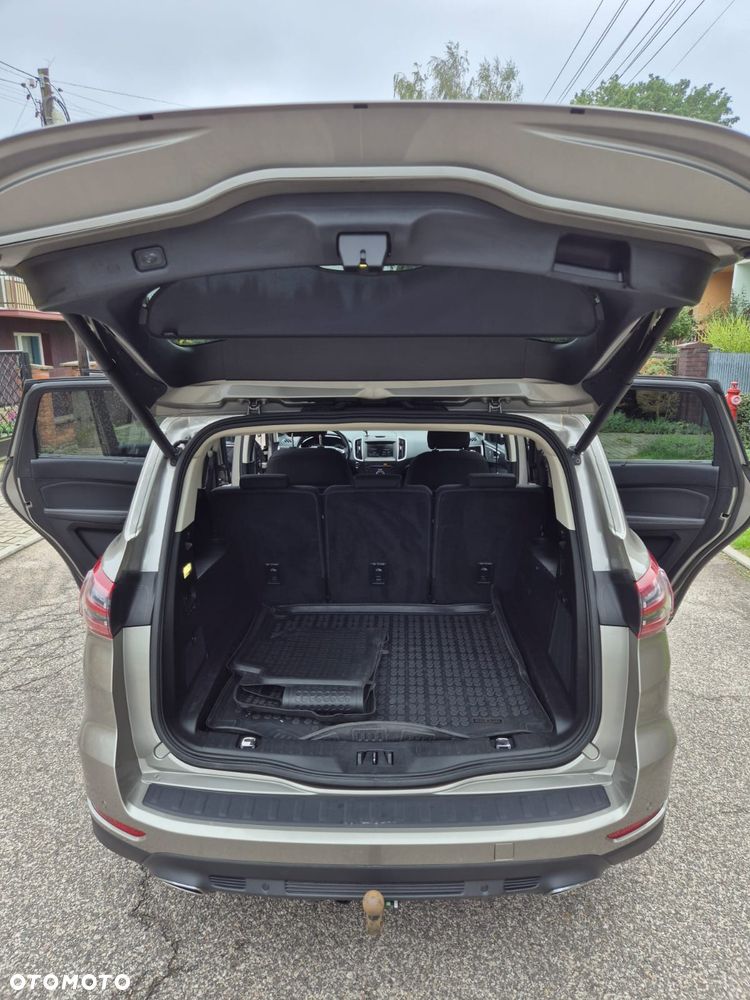 Ford S-Max 2.0 TDCi Titanium PowerShift - 3