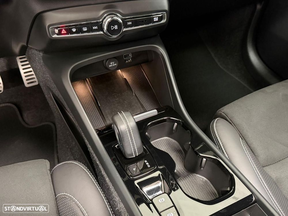 Volvo XC 40 T5 Recharge DKG RDesign - 29