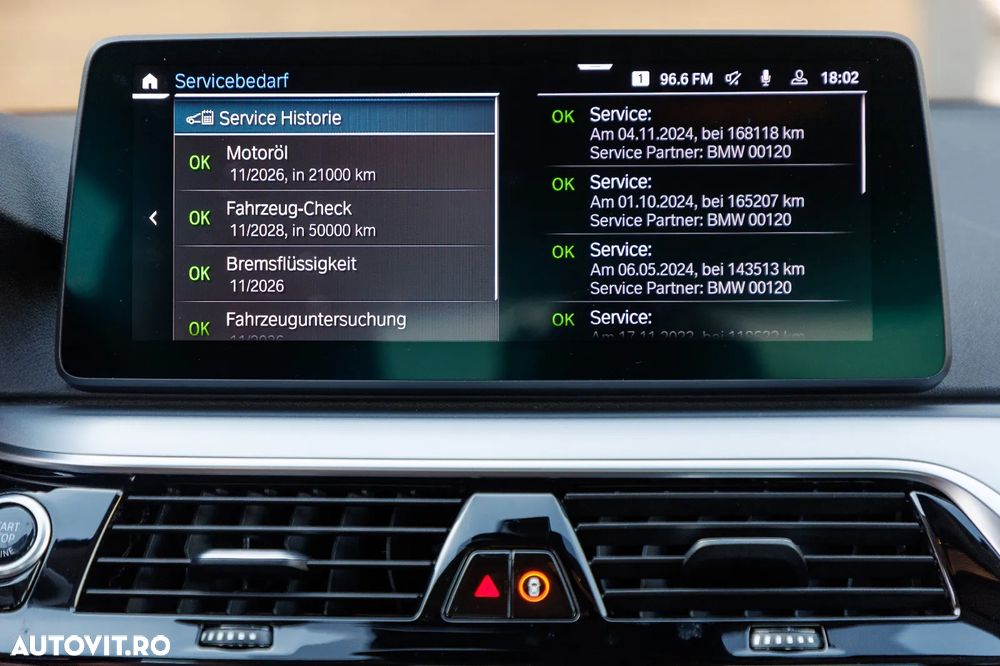 BMW Seria 5 530d AT MHEV - 31