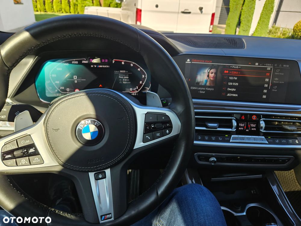 BMW X7 M50i - 8
