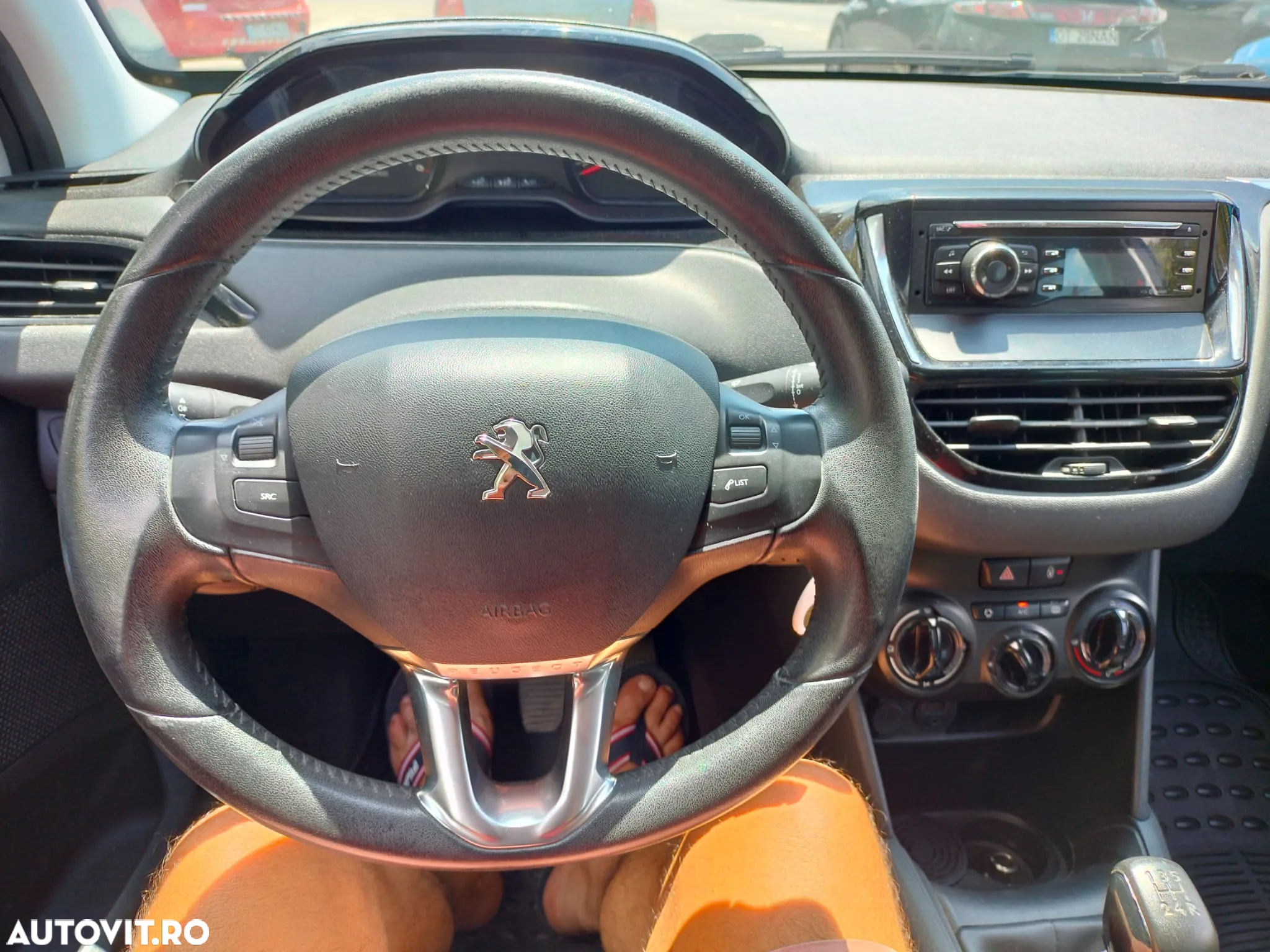 Peugeot 208 1.4 HDi FAP Active - 6