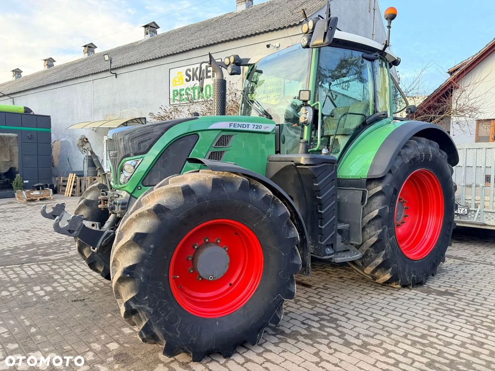 Fendt 720 Vario - 8