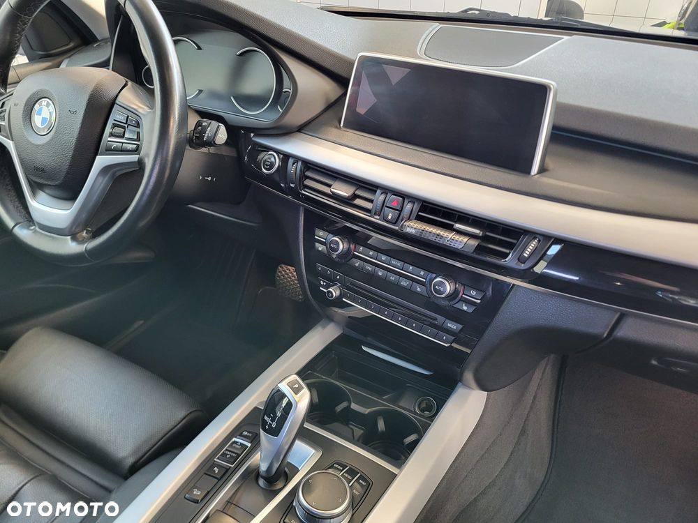 BMW X5 xDrive25d - 18