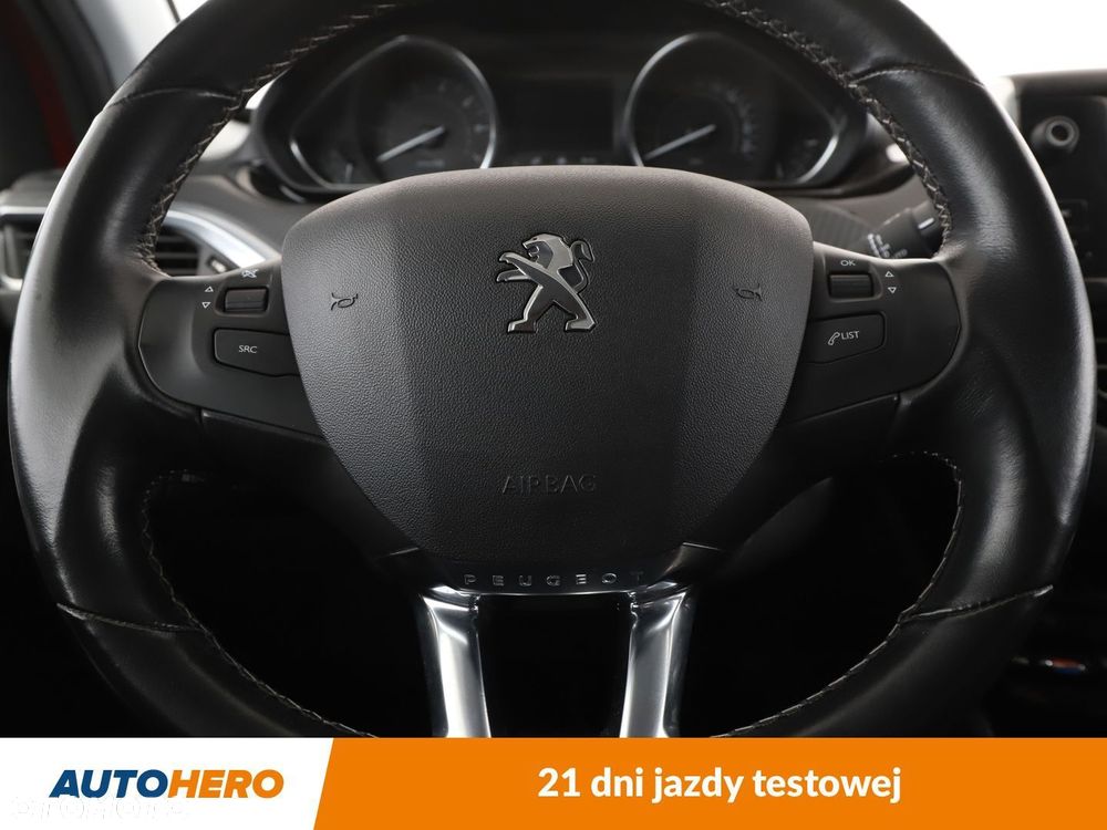 Peugeot 2008 - 18