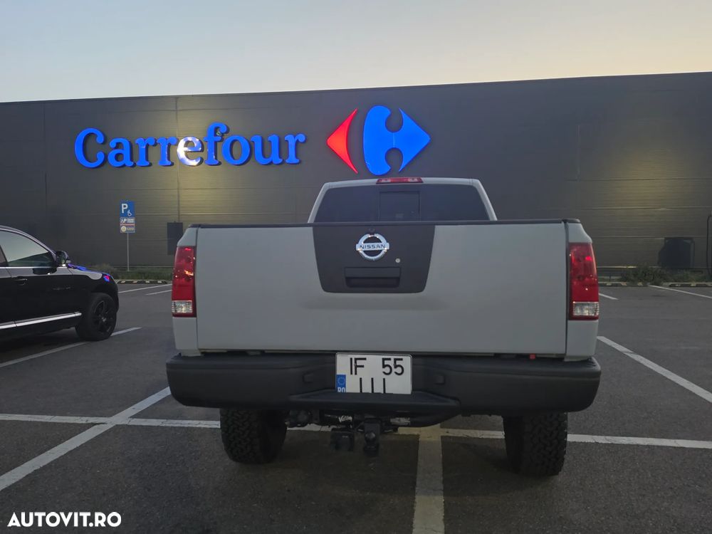Nissan Titan - 10