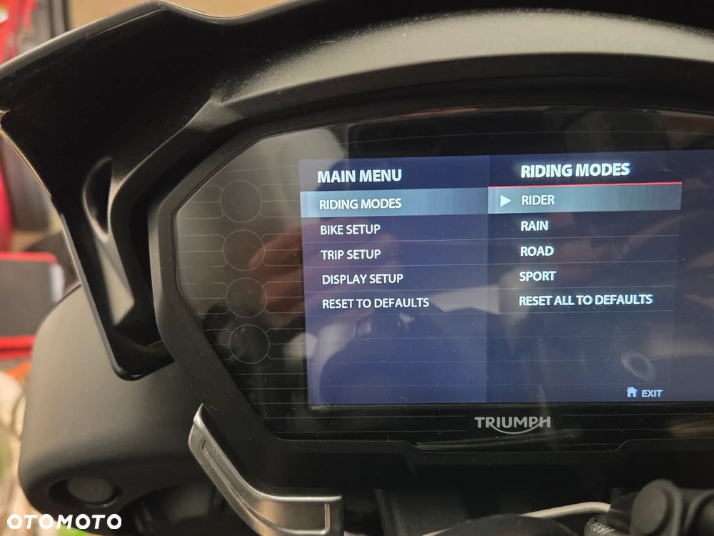 Triumph Speed Triple - 12