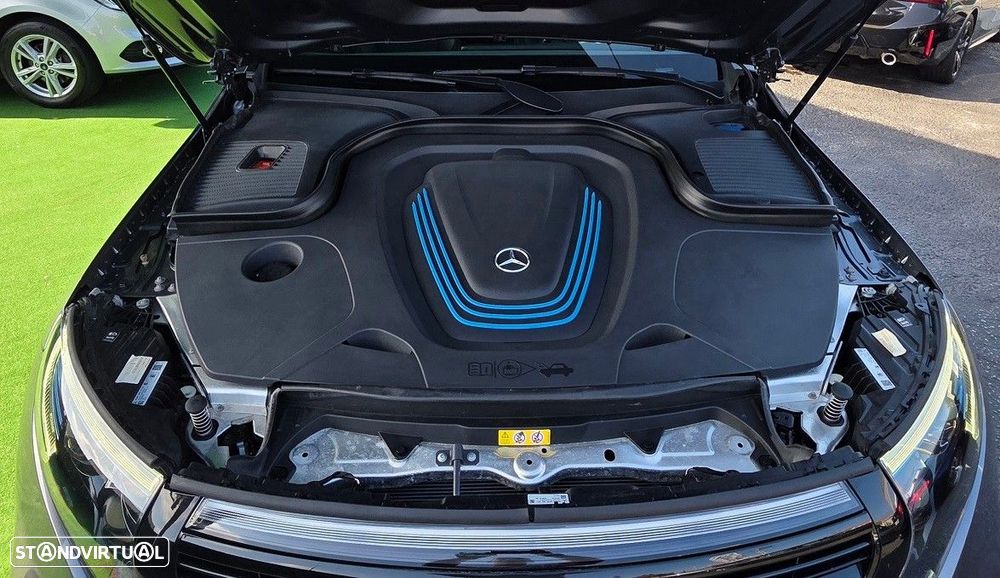 Mercedes-Benz EQC 400 4Matic - 28