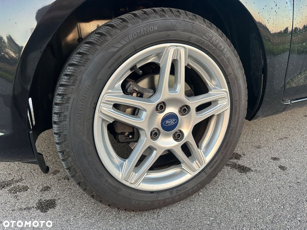 Ford Fiesta - 22