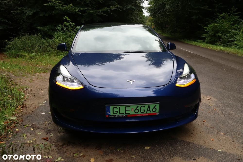 Tesla Model 3 RWD - 16