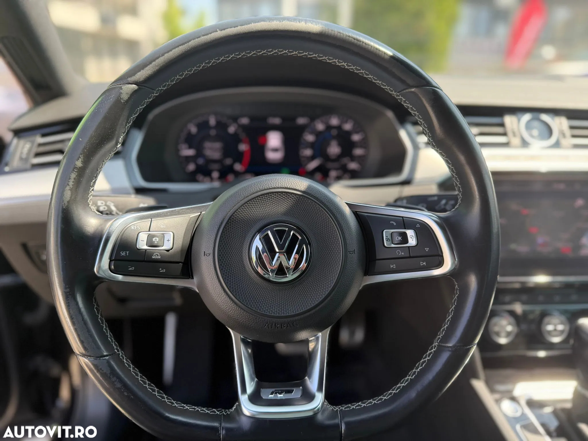 Volkswagen Passat 2.0 TDI DSG R Executive - 7