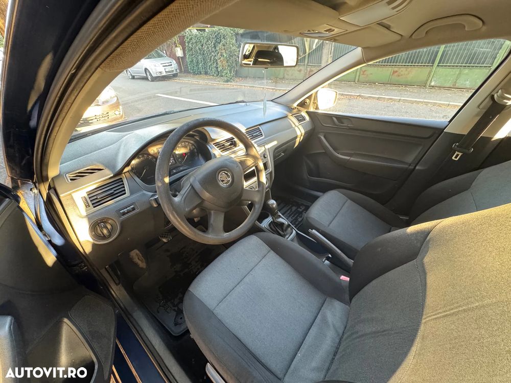 Skoda RAPID - 3