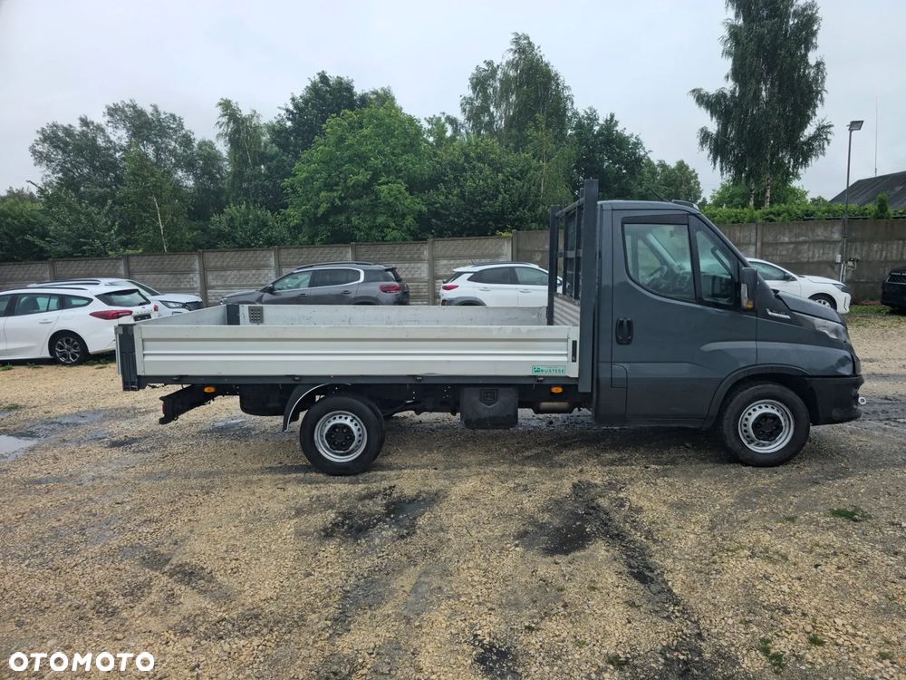 Iveco 35S16 - 12