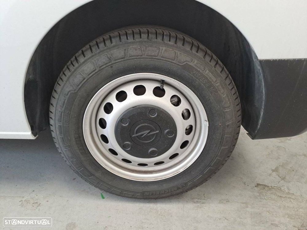 Opel e-Vivaro L2 100 kw+50 kWh Cargo - 11