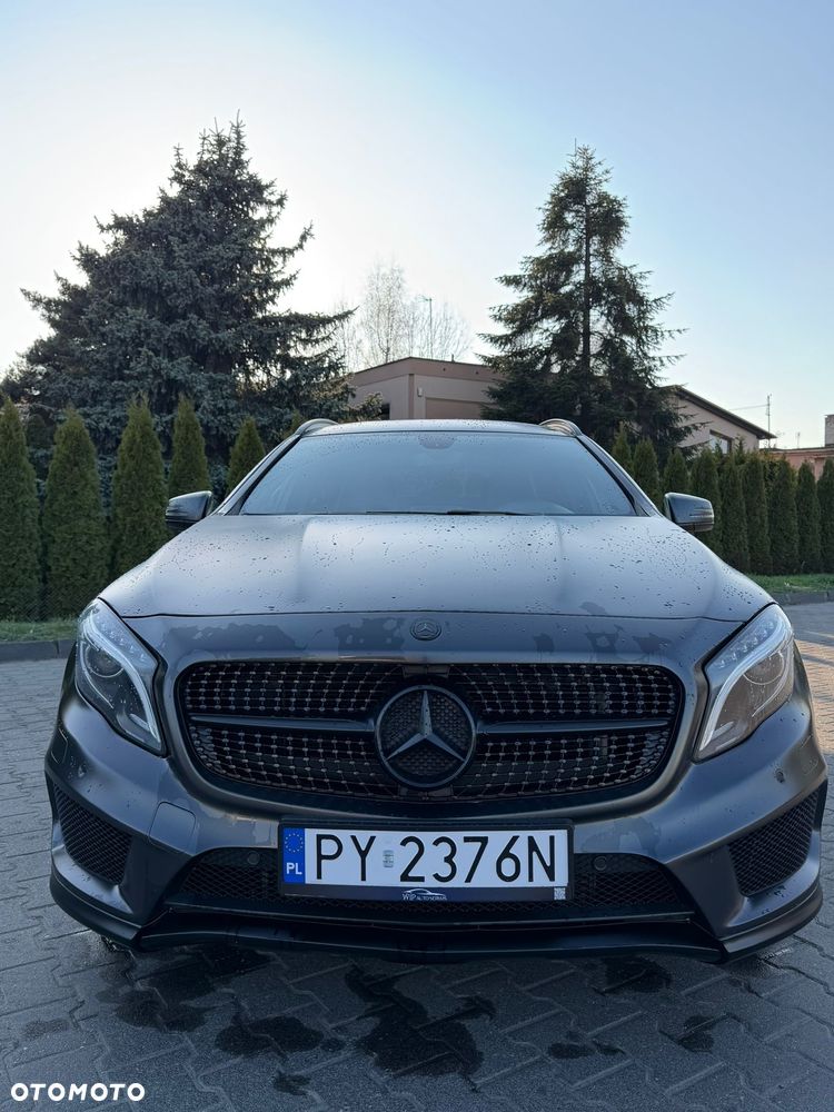 Mercedes-Benz GLA 220 CDI 4Matic 7G-DCT AMG Line - 3