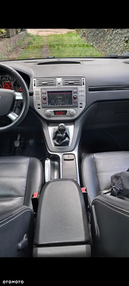 Ford Kuga 2.0 TDCi Titanium - 10