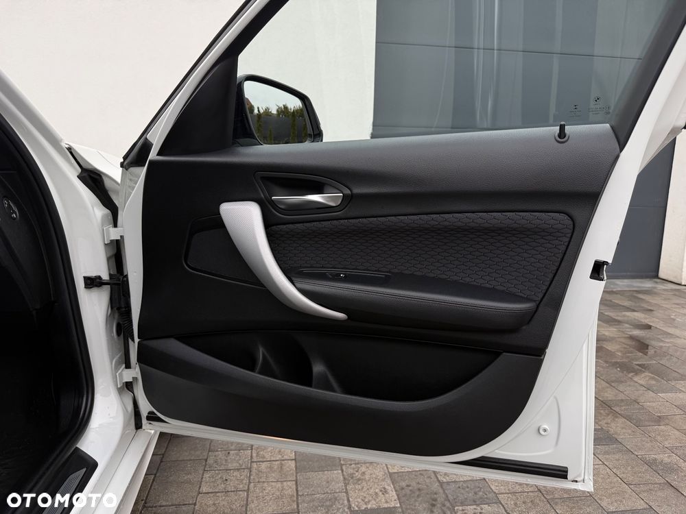 BMW Seria 1 118d M Sport - 30