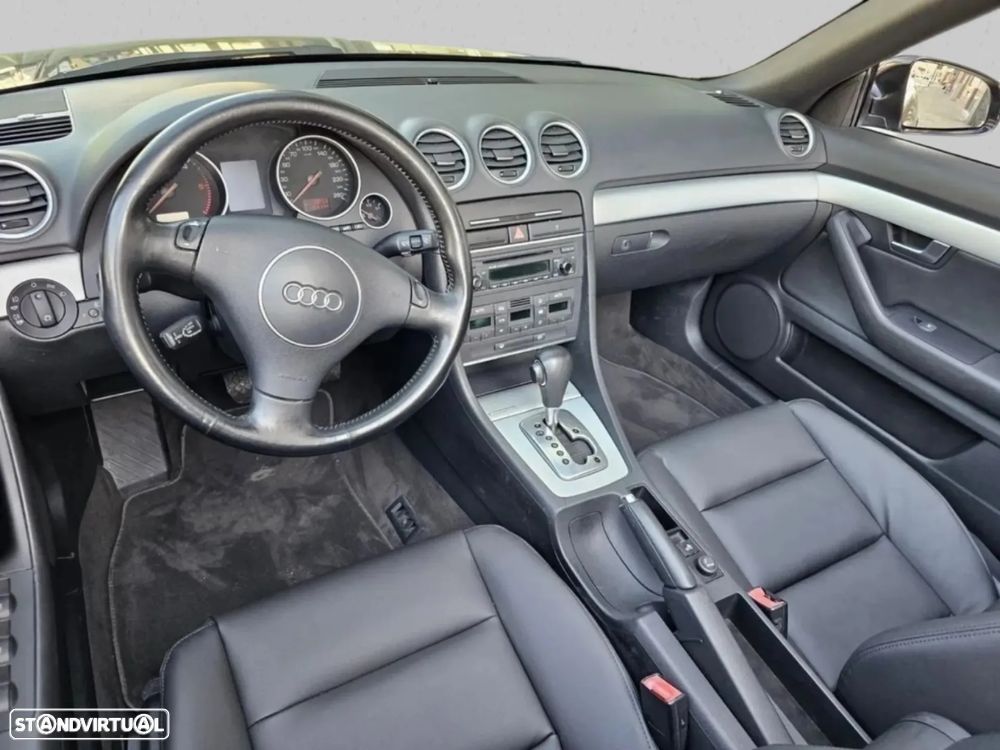 Audi A4 Cabrio 2.5 TDi Multit. S-line - 15