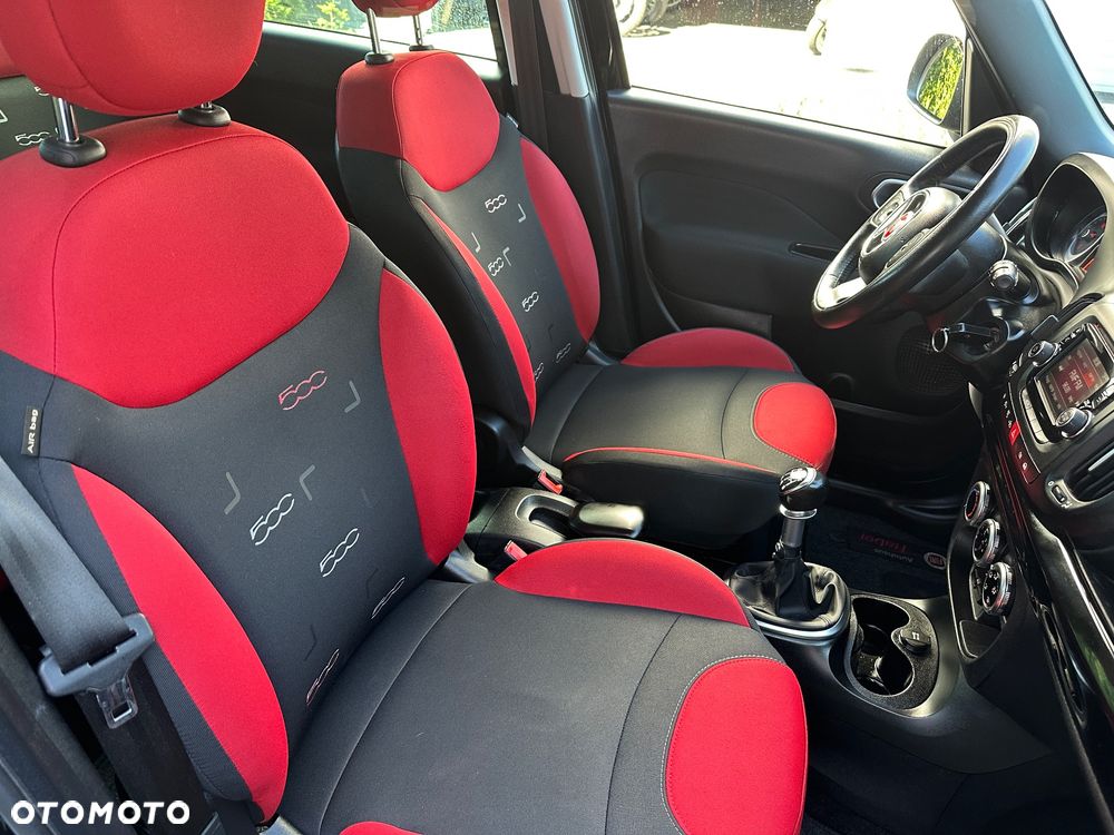 Fiat 500L 1.4 T-Jet 16V Lounge - 16