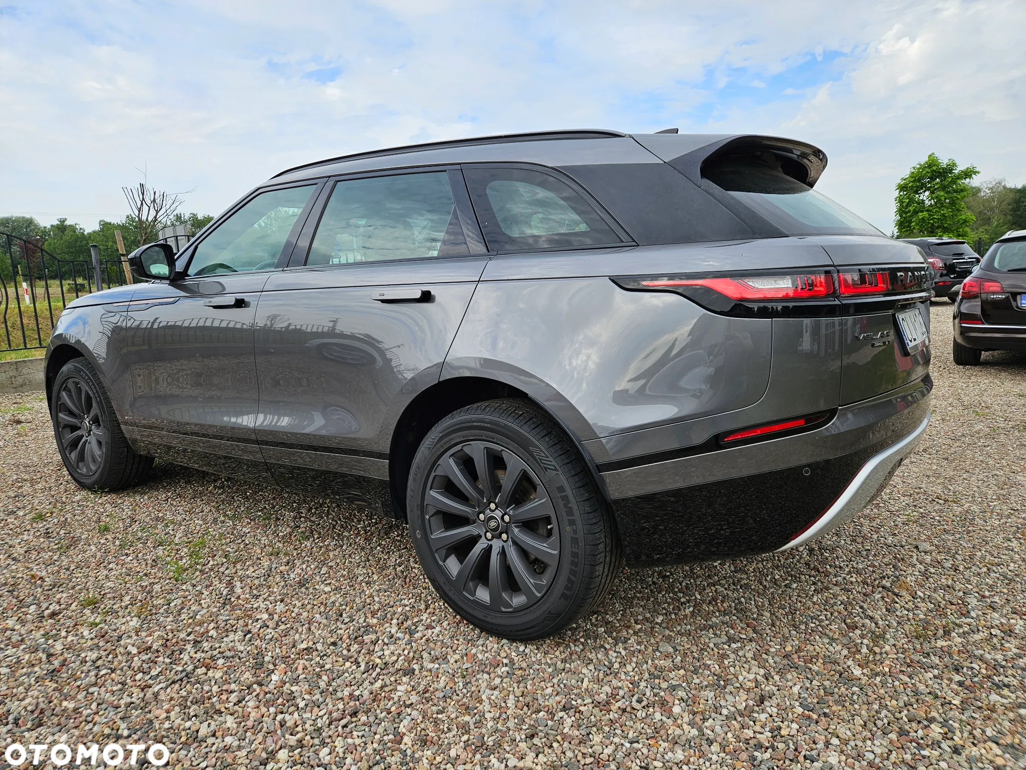 Land Rover Range Rover Velar 2.0d R-Dynamic S - 16