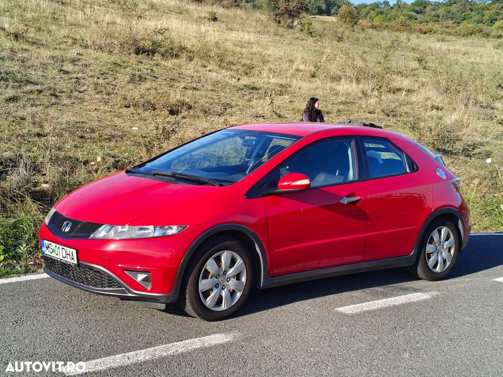 Honda Civic 1.4 i-VTEC MT Comfort - 1