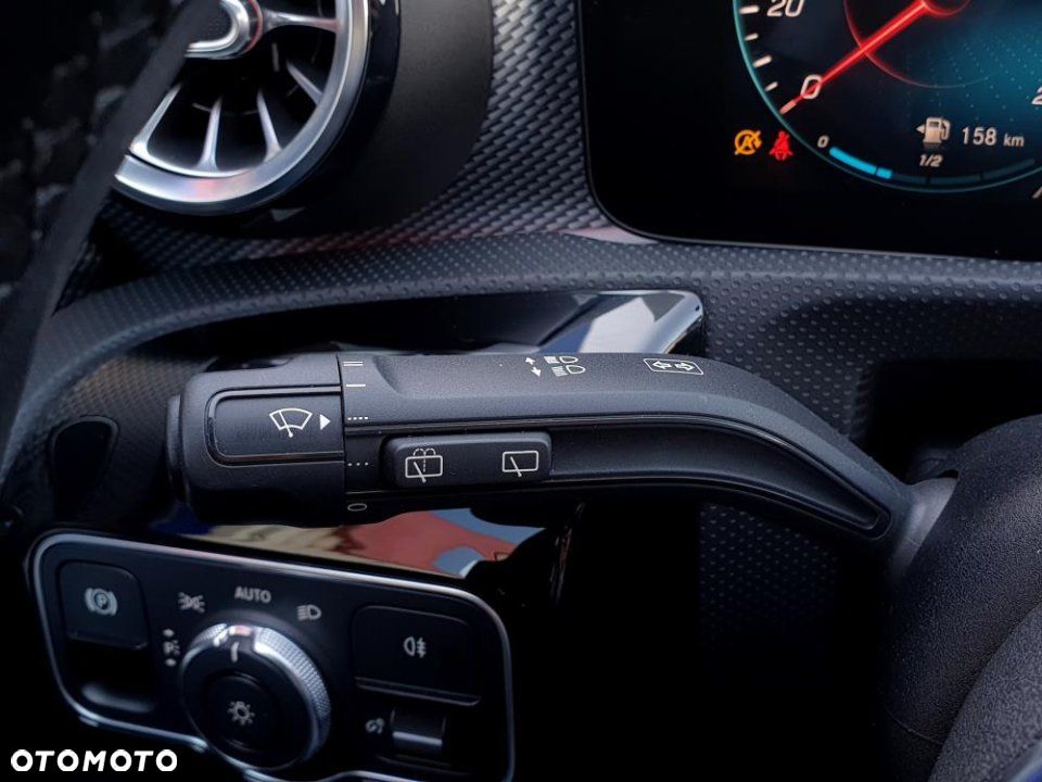 Mercedes-Benz CLA - 18