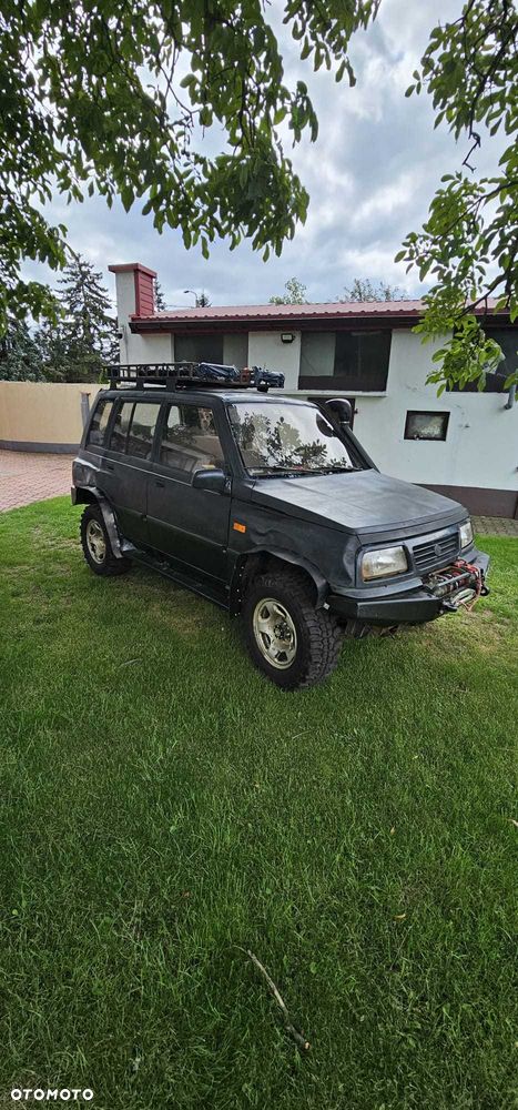 Suzuki Vitara - 1