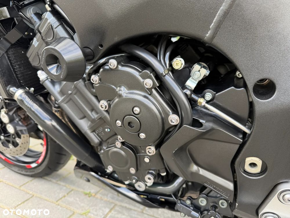 Yamaha FZ - 35