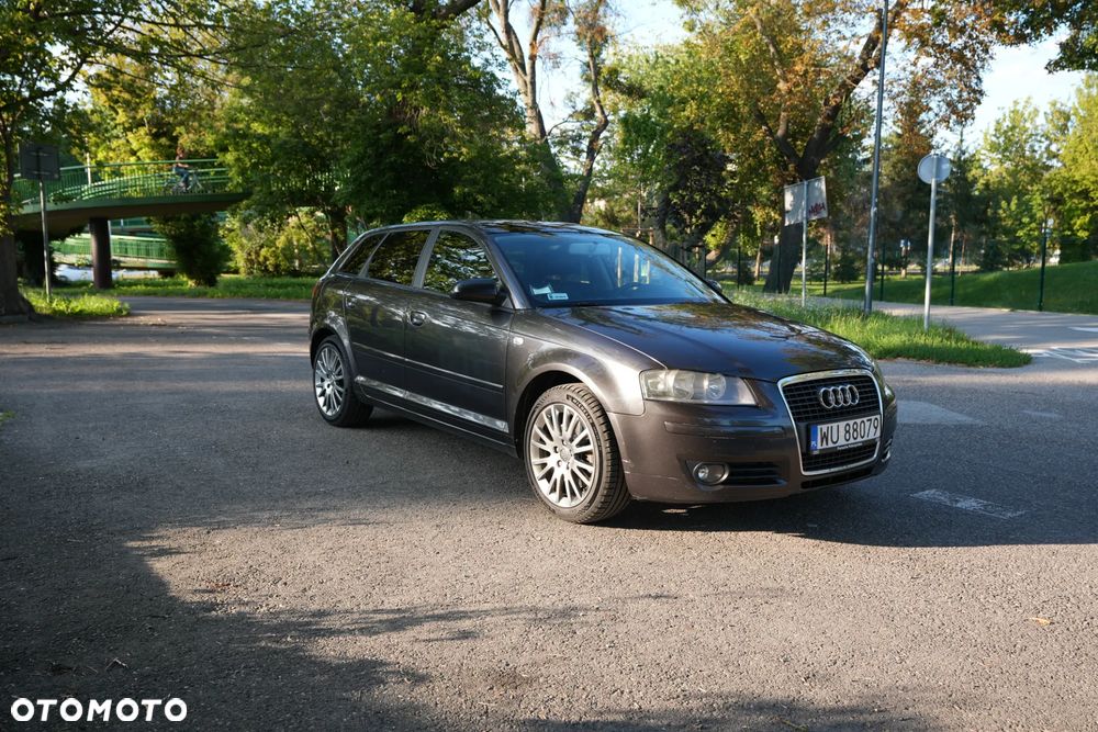 Audi A3 Sportback 2.0T FSI Attraction - 1