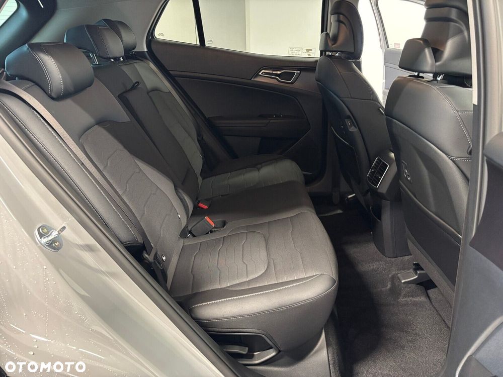 Kia Sportage - 12