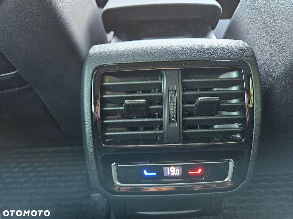 Volkswagen Passat Alltrack 2.0 TDI 4Mot DSG - 21