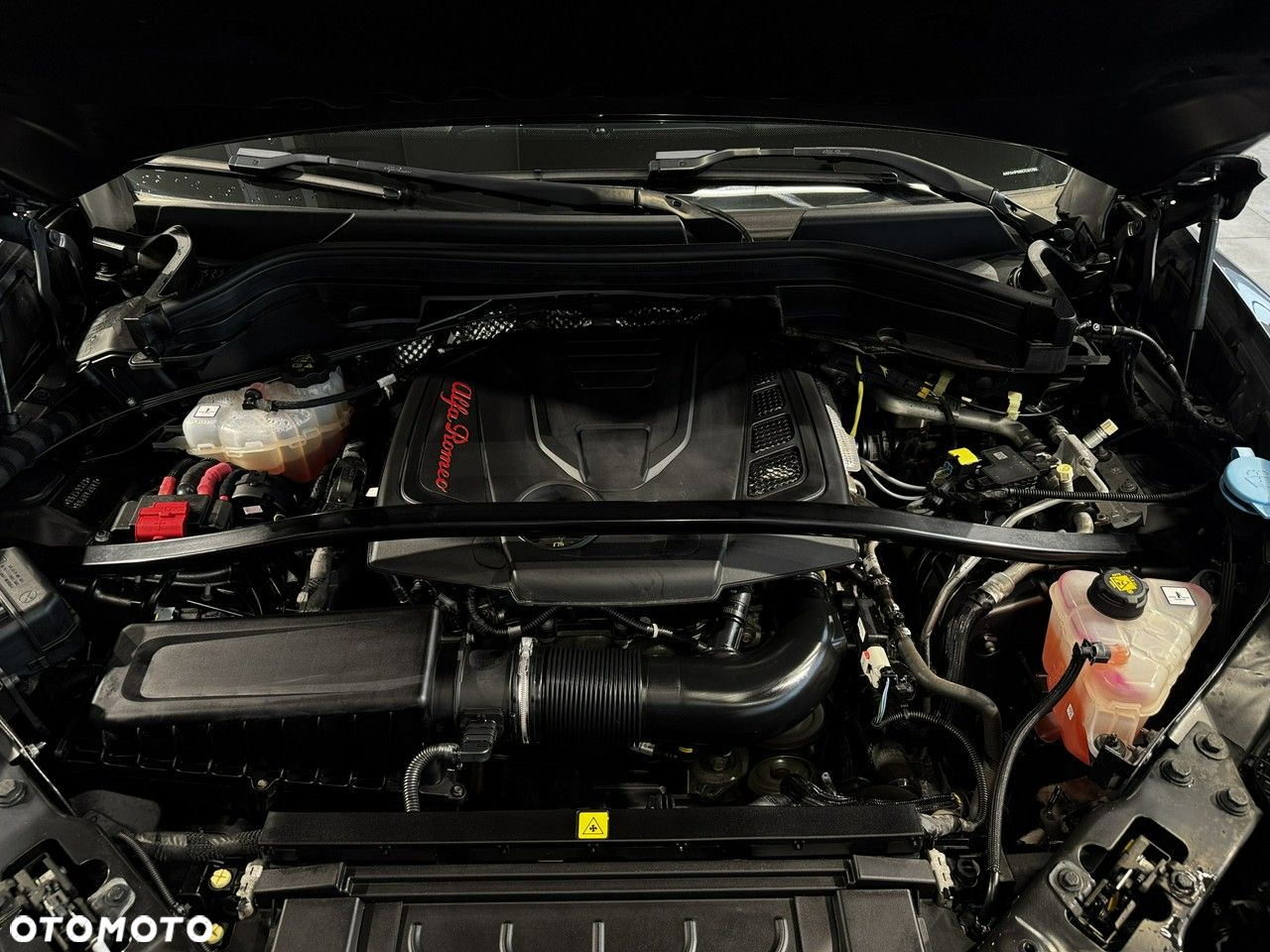 Alfa Romeo Stelvio - 31