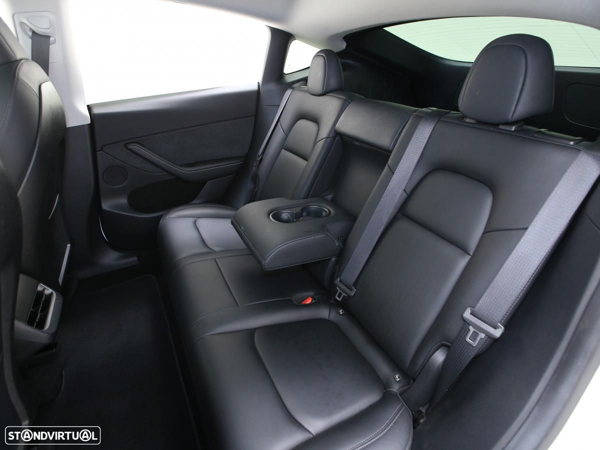 Tesla Model Y Long Range Tração Integral - 9