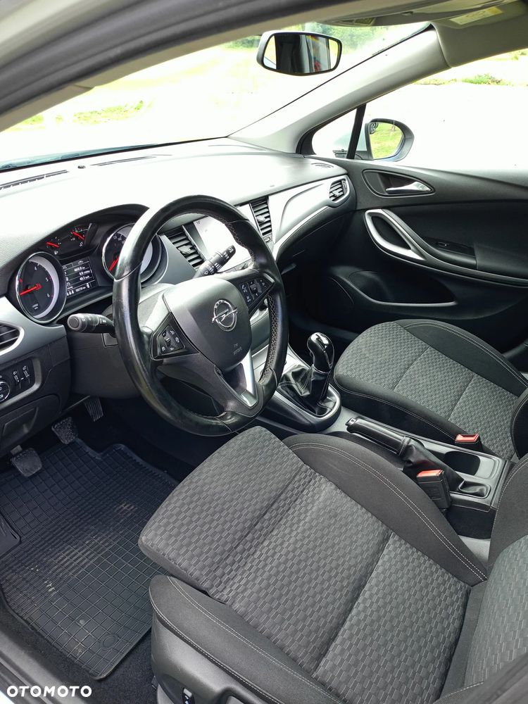 Opel Astra 1.6 CDTI Active - 12