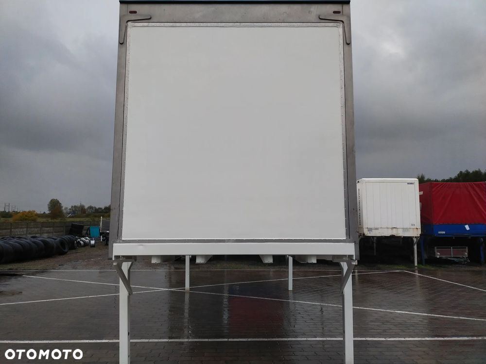 Schmitz Cargobull Izoterma BDF SCHMITZ 17r wysokość w środku 255 cm - 3