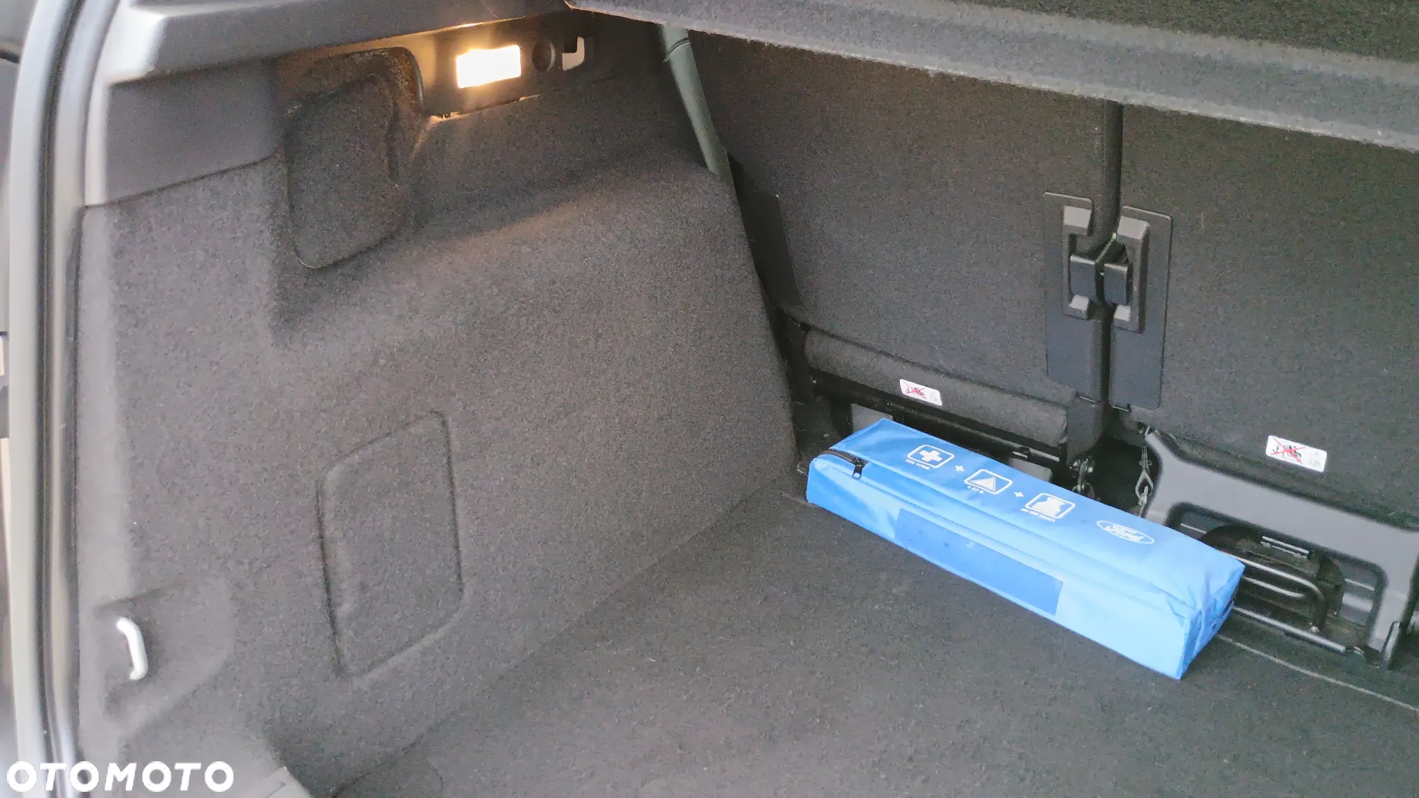 Ford C-MAX 1.0 EcoBoost Titanium ASS - 32