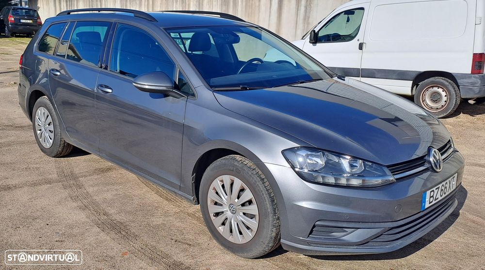 VW Golf Variant - 1