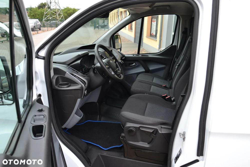 Ford Transit Custom - 18