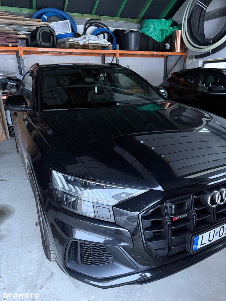 Audi SQ8 - 16