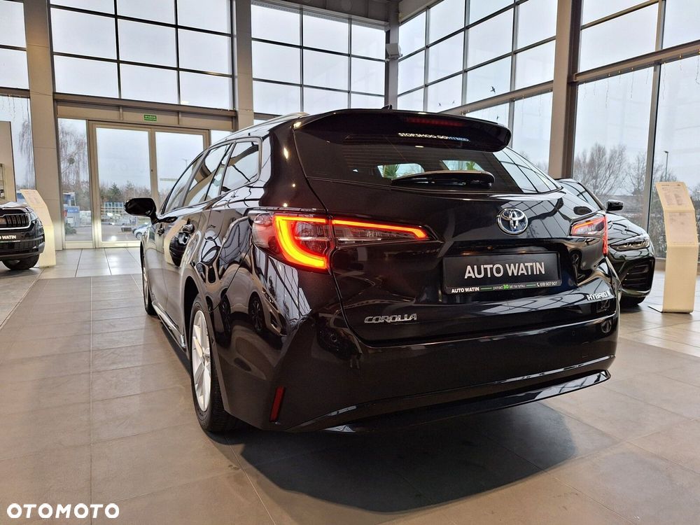 Toyota Corolla 1.8 Hybrid Comfort - 3