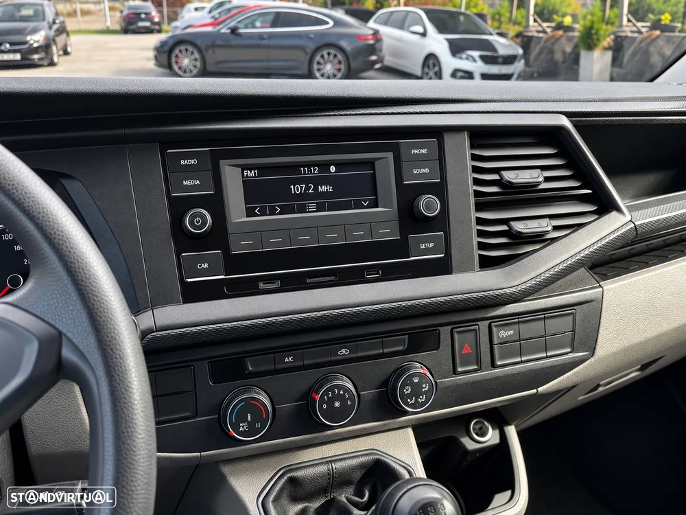 VW Transporter - 17